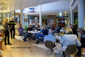 PvdA raadsleden op bezoek  bij Bouwvereniging door Bartele Boersma